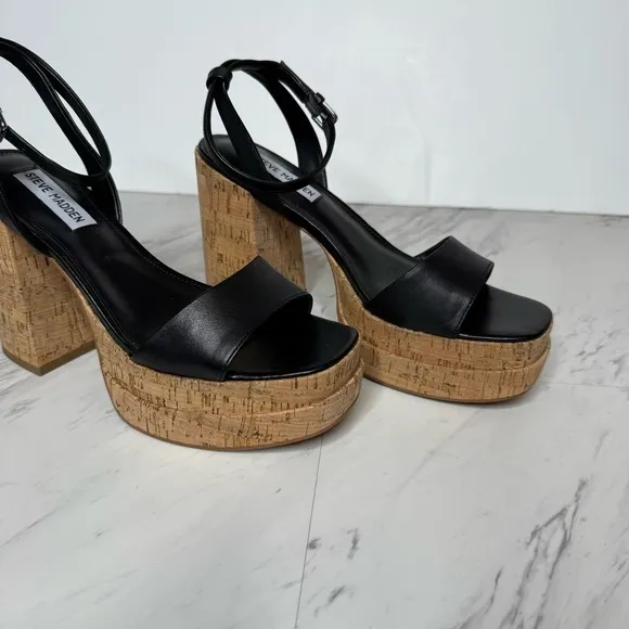 Steve Madden Warped Cork Platform Heeled Sandal 9M