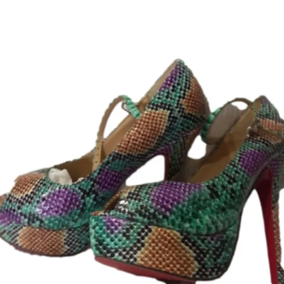 Stiletto genuine leather Snake skin  ,Peep toes high heels . Mary Jane.