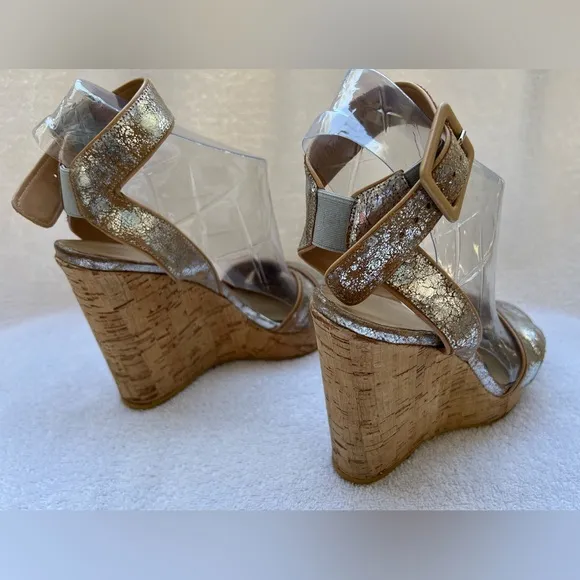 Stuart Weitzman Annex Crackle Metallic Wedge Sandals - Silver - Sz 6.5
