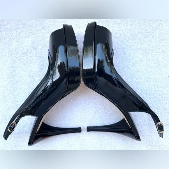 Stuart Weitzman Black Patent Leather Peep Toe Slingback Heels. Black. Size 9