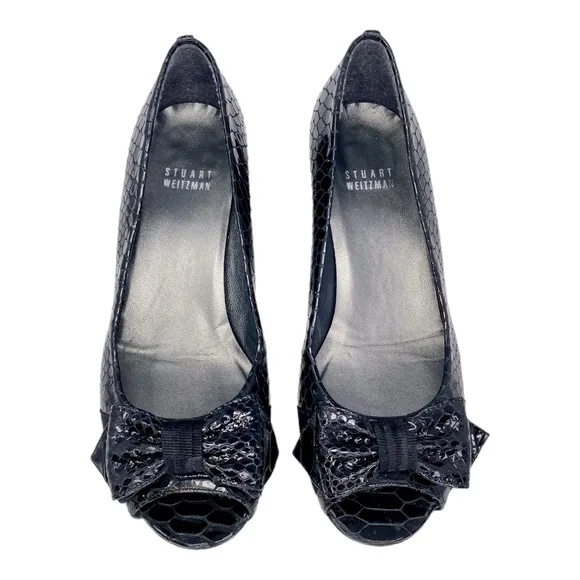 Stuart Weitzman Black Patent Leather Shoes,Peep Toe,Low Heel, Wedge, Bow, Size 6