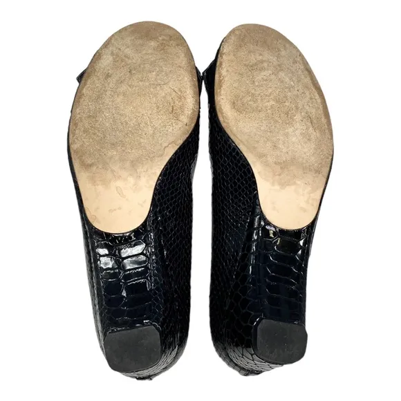 Stuart Weitzman Black Patent Leather Shoes,Peep Toe,Low Heel, Wedge, Bow, Size 6