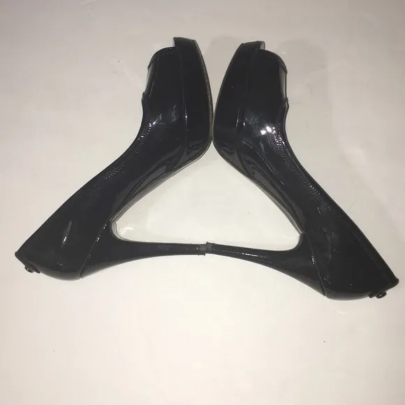 STUART WEITZMAN BLACK SHOES SIZE 7 1/2 M​​​