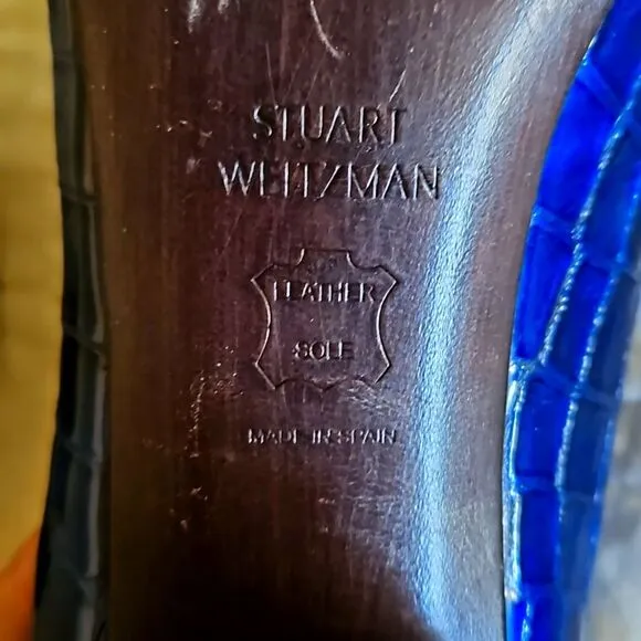 Stuart Weitzman Blue Patent Crocodile Heels - Leather Embossed 9.5M Pumps