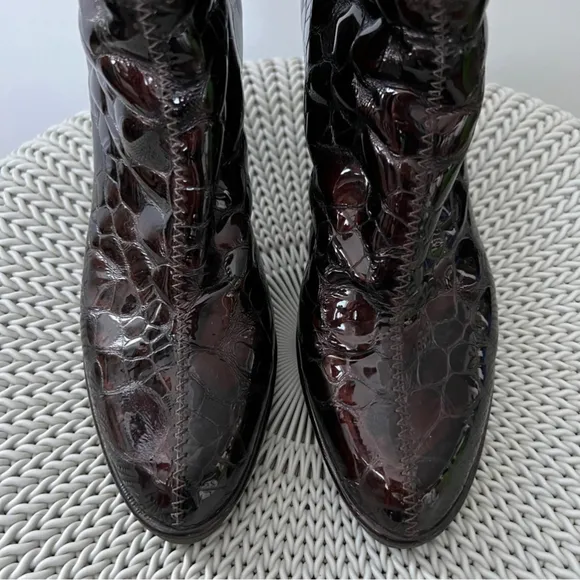 Stuart Weitzman Croc Embossed Patent Leather Boots Size 9.5
