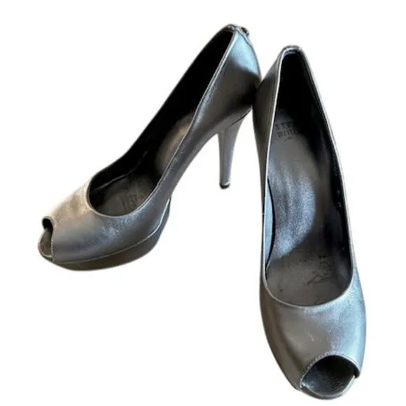 Stuart Weitzman Leather Silver Metallic Peep-Toe Heels – Size 7 Made is Spain