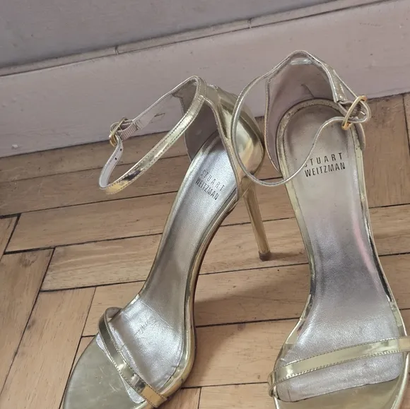 Stuart Weitzman Nudist Gold Stiletto Heels 7.5