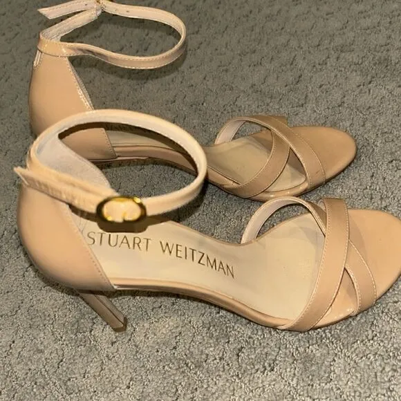 STUART WEITZMAN Nudist Song Patent Leather Stiletto Sandals Sz 8 GUC