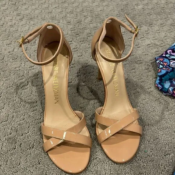 STUART WEITZMAN Nudist Song Patent Leather Stiletto Sandals Sz 8 GUC