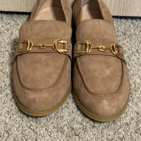 Stuart Weitzman OWEN BUCKLE LOAFER