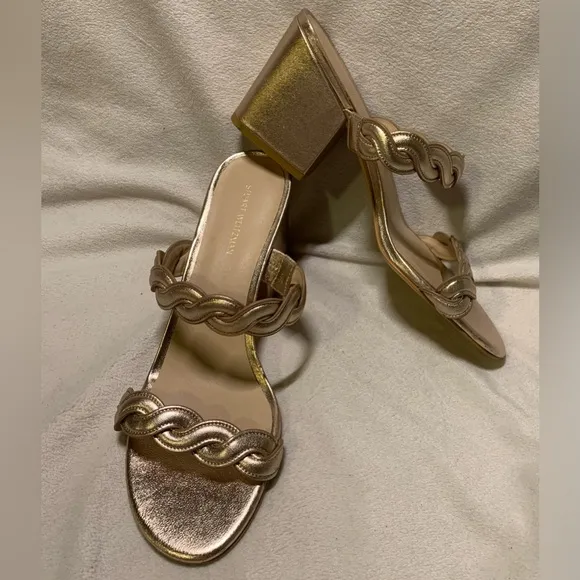 Stuart Weitzman Rose Gold Twistie Block 75MM Metallic Leather Sandal size 8 NWOB