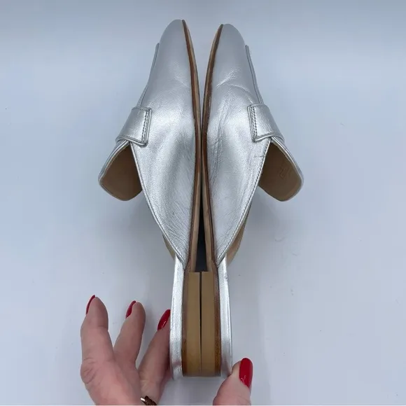 Stuart Weitzman Silver Leather Mules Shoes 8 1/2
