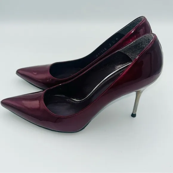 Stuart Weitzman Size 7 Burgundy Red Patent Leather Stiletto Silver METAL HEELS