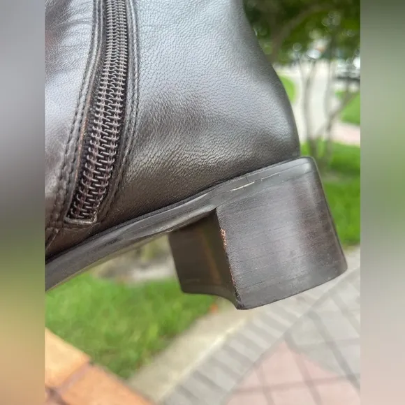 Stuart Weitzman Vintage Leather Boots