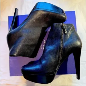 Stuart Weitzman Wantit platform Black Ankle Boots - Size 9