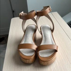 Stuart Weizmann Women's Tan Platform Sandals