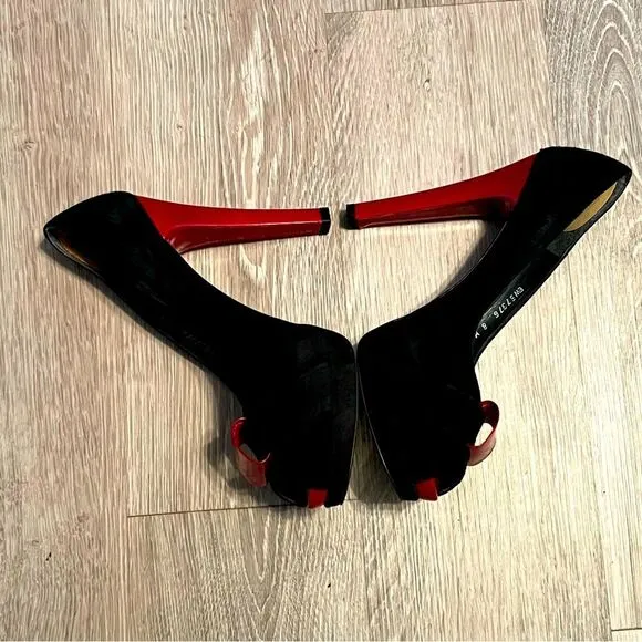 Stuart Weitzman Black Red Lacquer Pin Up Goth Vamp Peep Toe platform Heel 8