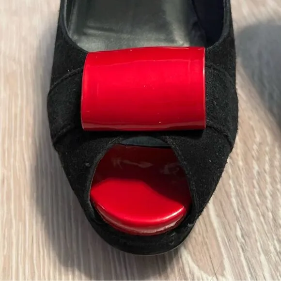 Stuart Weitzman Black Red Lacquer Pin Up Goth Vamp Peep Toe platform Heel 8