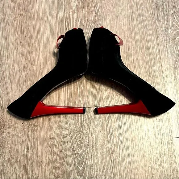 Stuart Weitzman Black Red Lacquer Pin Up Goth Vamp Peep Toe platform Heel 8