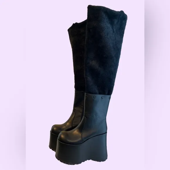 Sugar Thrillz Snuggle Wonderland Black Platform Boots with Leg Warmers