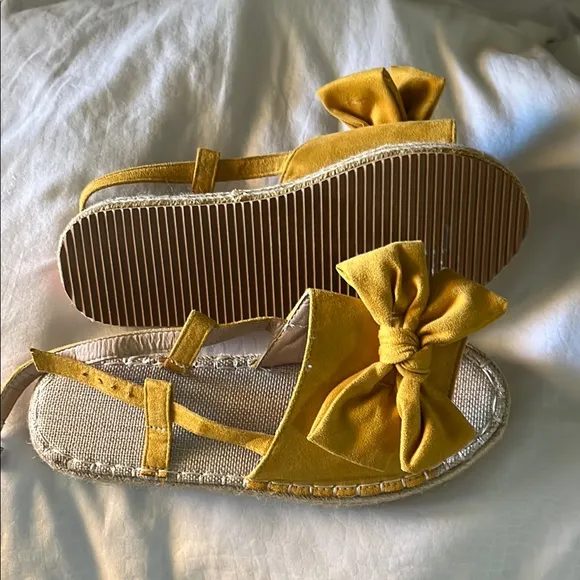 Sunny Yellow Bow Espadrille Sandals - Size 38 (7.5)