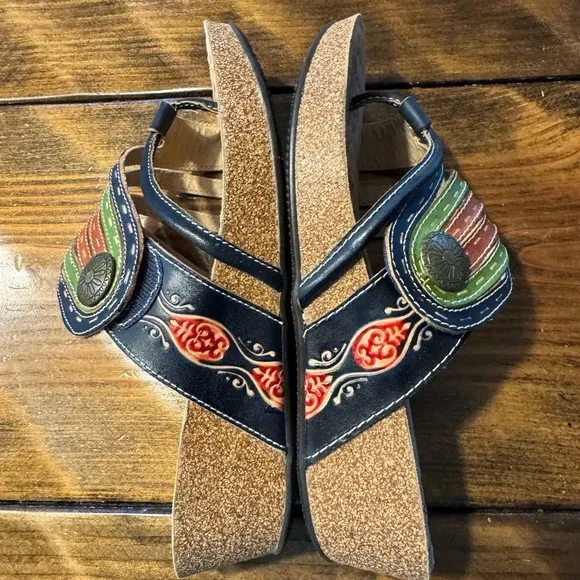 SUPER CUTE! L'ARTISTE sandals platform slides; cork sole NWOT EU Sz 39 (US 8.5)