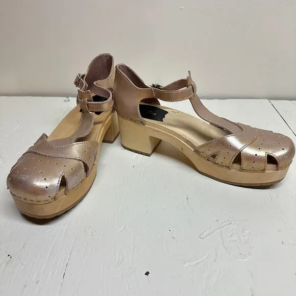 Swedish Hasbeens Gold and Silver Leather Wooden Clogs Sandals Women's 41 / US 11