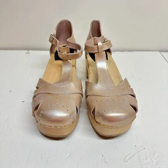 Swedish Hasbeens Gold and Silver Leather Wooden Clogs Sandals Women's 41 / US 11