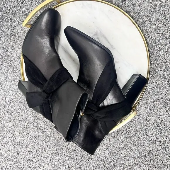 Sz 7 Karen Millen heeled boots with bow detail in black