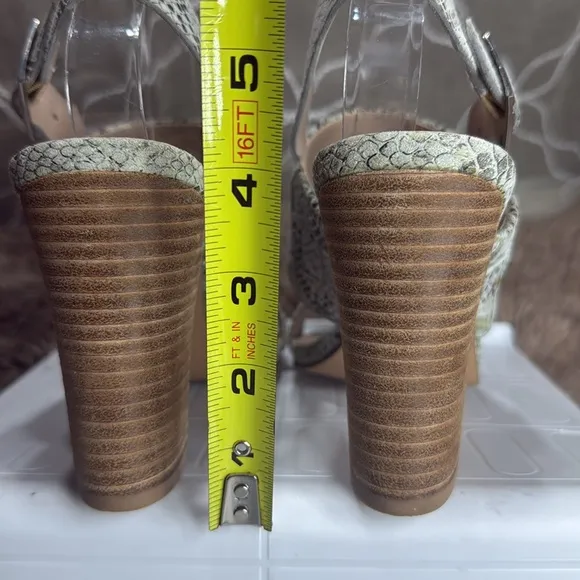 (T) Charles by Charles David City‎ Sand Reptile Print Block Heel Pumps, Size 8 M