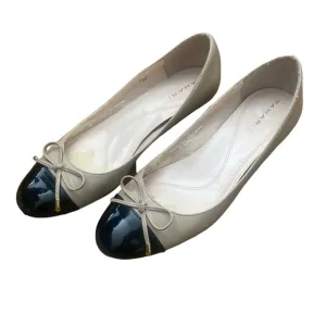 Tahari shoes ballet style womens low block heel black cream bow size 9 m