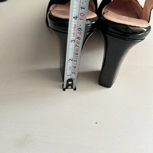 TARYN ROSE SLINGBACK SHOES.