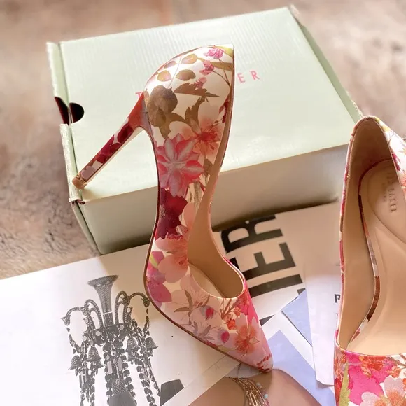 Ted Baker Cara Icon Pump