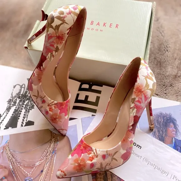 Ted Baker Cara Icon Pump