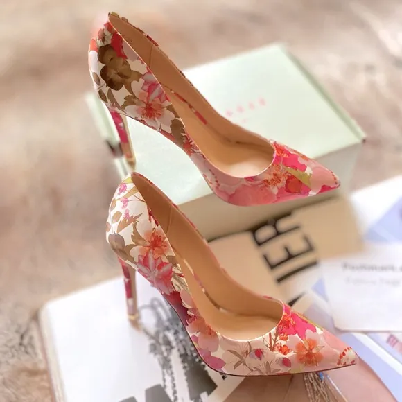 Ted Baker Cara Icon Pump