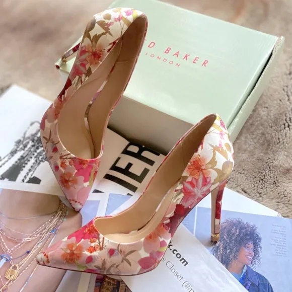 Ted Baker Cara Icon Pump