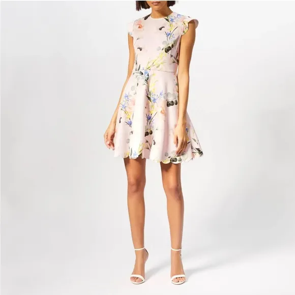 Ted Baker Karsali Elegance Scallop Skater Nude Pink Floral Cap Sleeve Dress 2 XS