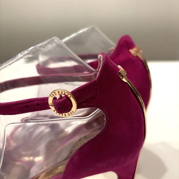 Ted Baker Mirobel Purple Suede‎ Cut Out Detail Strap Sandals US Size 8.5