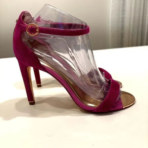 Ted Baker Mirobel Purple Suede‎ Cut Out Detail Strap Sandals US Size 8.5