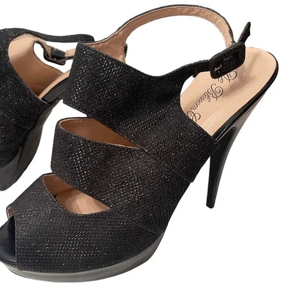 The Blossom Collection Black High Heel Shoe Size 9 NWOT