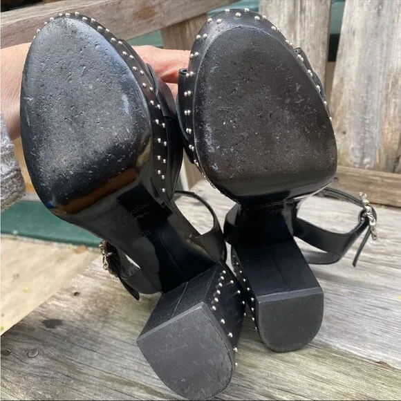 THE KOOPLES Stud Details Leather Sandals size EU 38