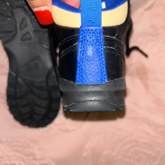 Toddler Nike boots