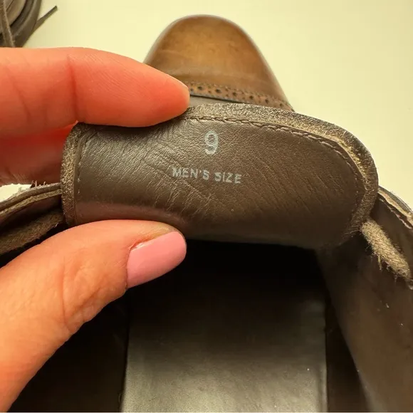 TOD’S Brown Leather Cap Toe Dress Shoes