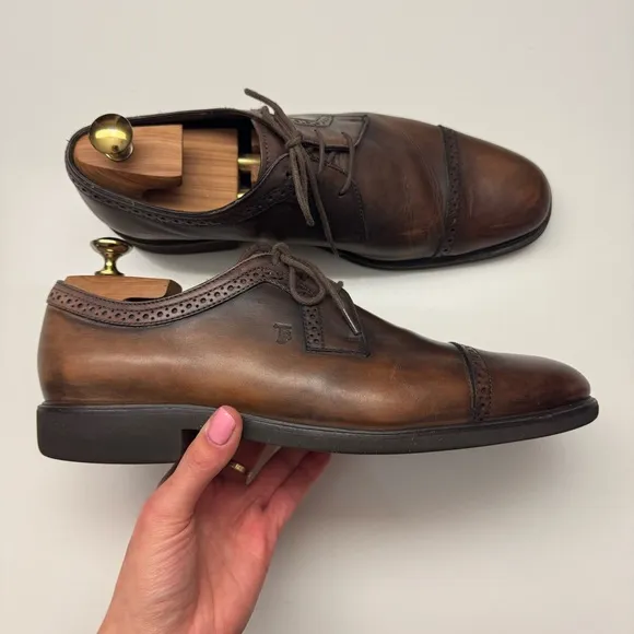 TOD’S Brown Leather Cap Toe Dress Shoes