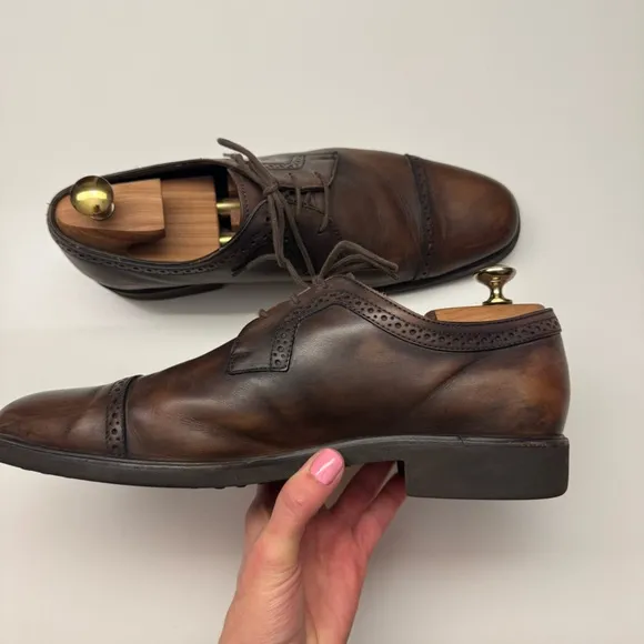 TOD’S Brown Leather Cap Toe Dress Shoes