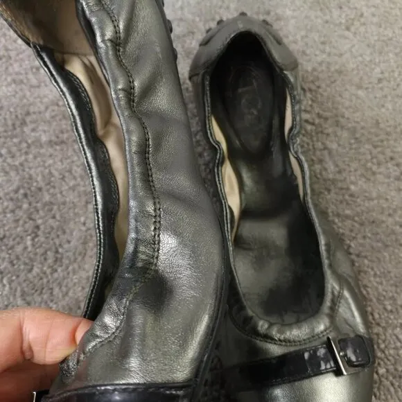 TOD'S Dee Ballet Flats Womens Size 38.5 EU Shoes Slip On Metallic Leather Buckle