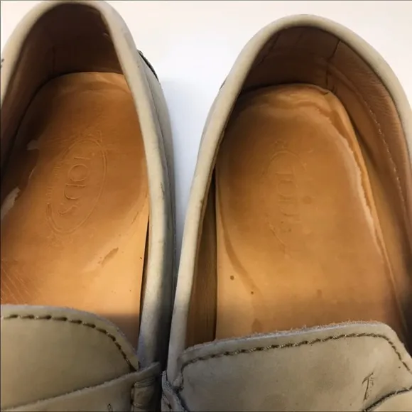 Tod’s Gommino Drivers Loafers Size 40 Off-White