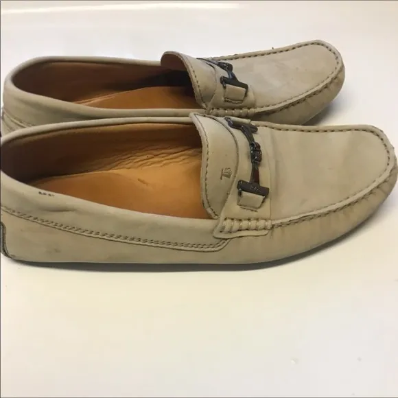 Tod’s Gommino Drivers Loafers Size 40 Off-White