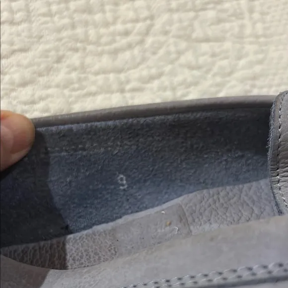Tod’s Gray/Blue Suede Gommino  Women’s Loafers. Size 9