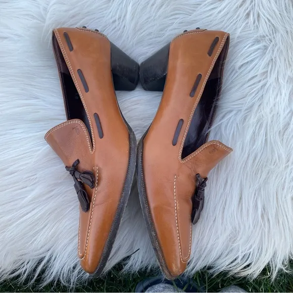 Tod's Vintage Tassle Italian Block Heel Shoes 8.5